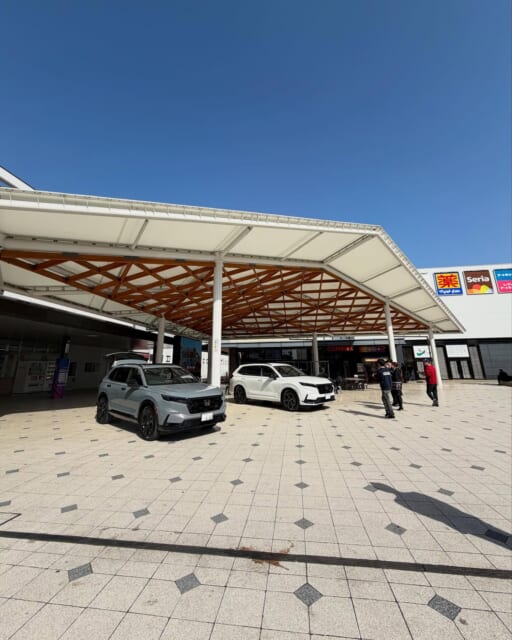 こんにちは😃
ホンダカーズ中央佐賀／筑後です！
先日佐賀駅前で新型CR-Vの街角インタビューを
開催...