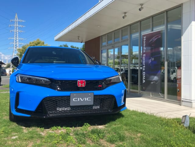 🏁 憧れを、あなたのガレージへ。
Honda CIVIC TYPE R 入庫しました。
走る歓びを追...